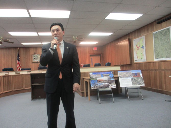 Del. Mark Keam [D-35] speaking with residents at his March 24 Town Hall Meeting held at the Vienna Town Hall.