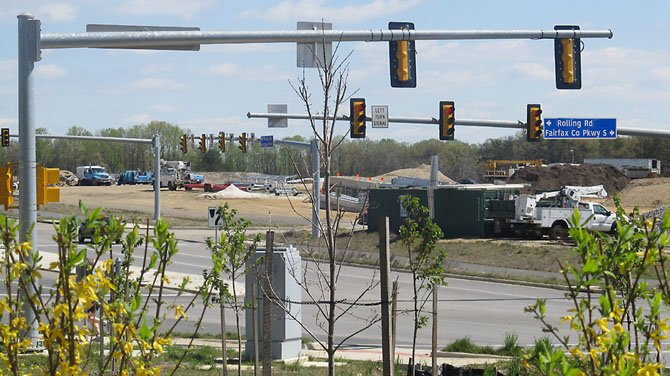 As part of the Fairfax County Parkway Phase 3 project, Donegal Lane in Springfield will be closing on April 10 in conjunction with the opening of the new Rolling Road Bridge, expected in early April.  For more information on the Fairfax County Parkway Phase 3 Project, visit the website at: www.fcparkway.com/index.htm