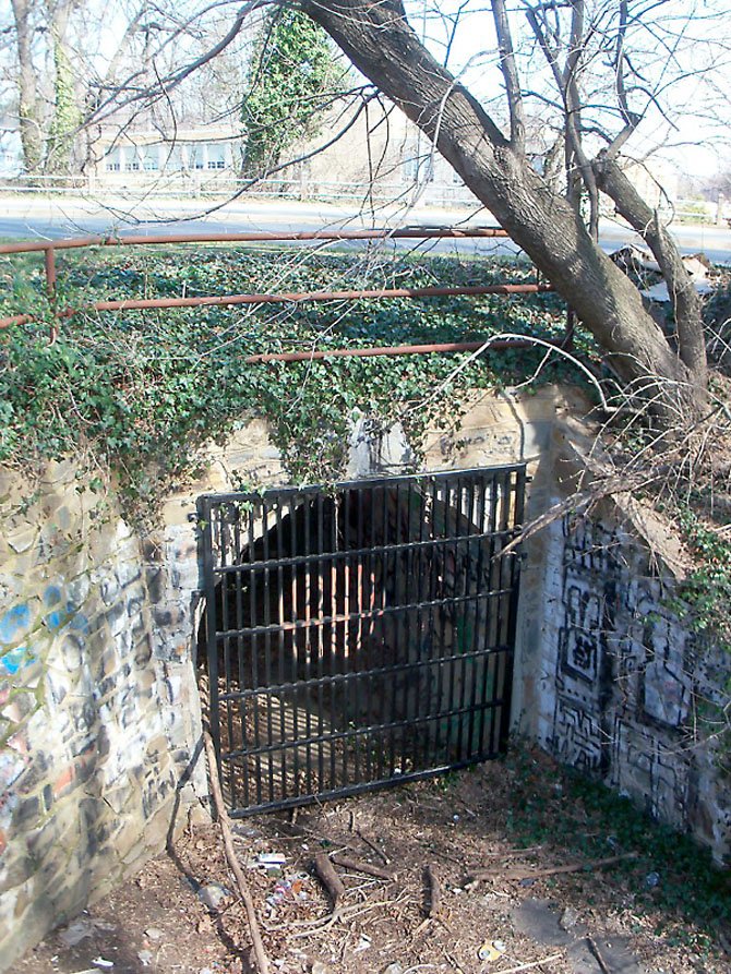 A pedestrian tunnel under Old Dominion Drive once served Stratford Junior High School