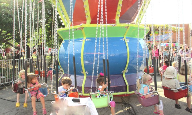 The swing was a "must-do" for the toddler set.

