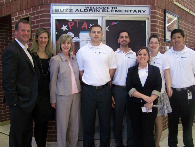 Aldrin Elementary School welcomes Worldgate LLC as a business partner. 