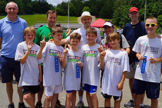 From left: (back row) Ray Brooks, Kyle Conley, Bruce Shuttleworth, Chris Brown, Sam Crow, (front row) Daniel Brooks, Bowen Shuttleworth, Sean Conley, Reece Shuttleworth, George Brown and Bennett Crow.