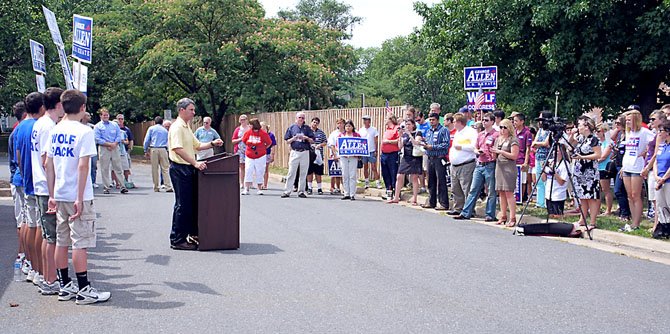 Virginia Attorney General Ken Cuccinelli addresses the crowd at the GOP Super Saturday Rally in Fairfax.