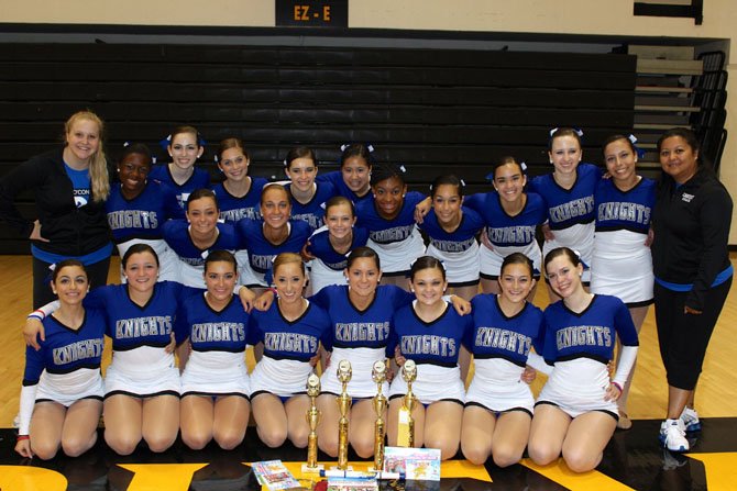 Pictured, front row (l to r): Jemily Hayek, Emily Fulbrook, Georgia Marentis, Carrie Stevens, Shanna Bishop (captain), Jenny Rakshys, Hannah Baker, Caroline Fletcher.
Second row (l to r): Kelsey Timmerberg (Asst. Coach), Sydney Parker, Tori Cullo, Emily Bond, Madison Rubley.
Third row (l to r): Tarah Fisher, Josephine Glorioso, Bridget Heppes, Annie Nguyen, Daisa Harris, Thalia Falcon, Sam Niezgoda, Anna Keyes, Carina Falcon, Chrissy Salvador (Head Coach).