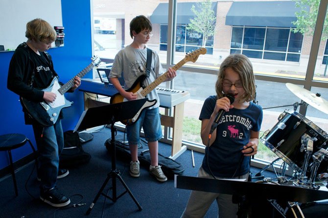 Bach to Rock (B2R), America’s music school for students of all ages.