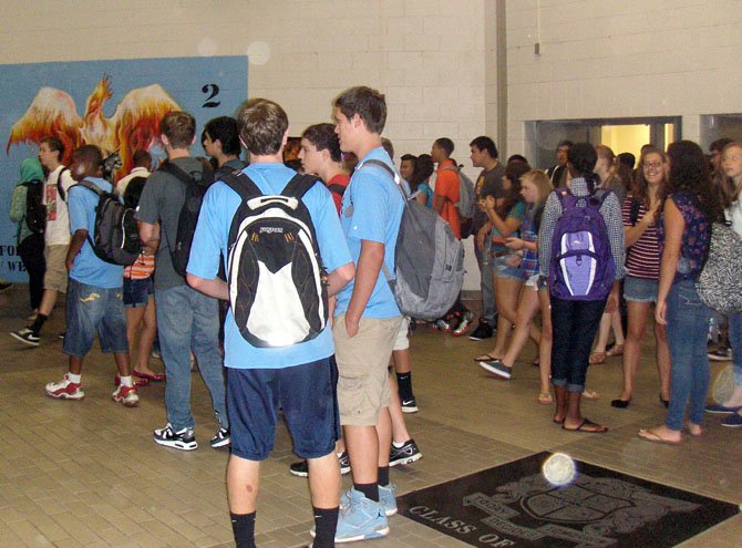 Centreville High students mill in the front hallway before the first bell.