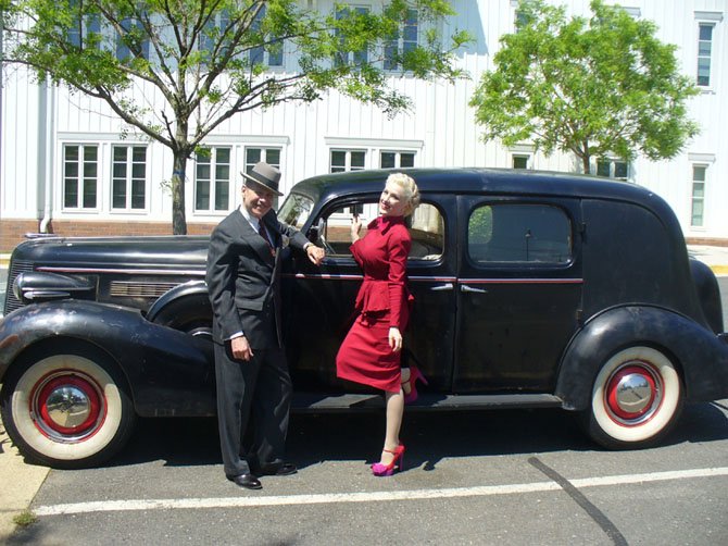 Doc Scantlin and his wife Chou Chou bring their high-octane floor show, with a cast of 23, to Vienna on Oct. 28, in a benefit performance for the Shepherd’s Center of Oakton-Vienna. Doc Scantlin and the Imperial Palms Orchestra feature the music and mood of the 20s, 30s and 40s.