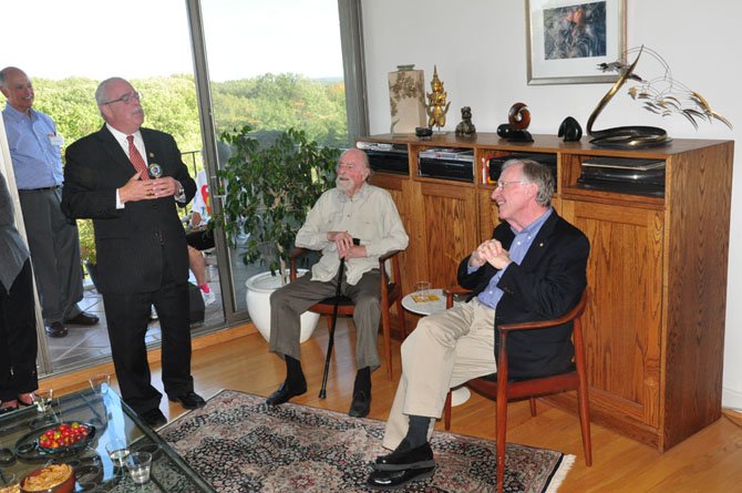 Rep. Gerry Connolly (D-11) speaks at the home of Robert Simon Sunday, Oct. 14. 