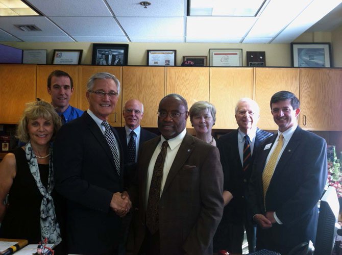 Front: Janet Barnett, executive director, Senior Services of Alexandria; Gregg Murphy, president of the board of directors of Senior Services of Alexandria; Mayor Euille, and Jim Lindsay, owner, Adult Companion Care. Back: Dan Carlton, pastor, Downtown Baptist Church; Jim Roberts, Old Presbyterian Meeting House; Mary Lee Anderson, Senior Services of Alexandria resource center director and William Vosbeck, founder of Senior Services of Alexandria.