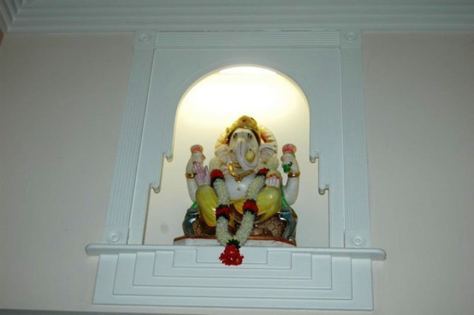 A statue of Ganesha in the Durga Temple of Virginia. Ganesha is one of the best-known and most widely worshipped deities in the Hindu pantheon.