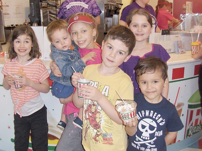 Having fun together at Rita’s are (from left) Tessa Topscher, 7; Will Barnhart, 2; Tara Sankner, 8; Zach Topscher, 6; brain-cancer survivor Madeleine Baet, 9 and Dorian Baet, 6.