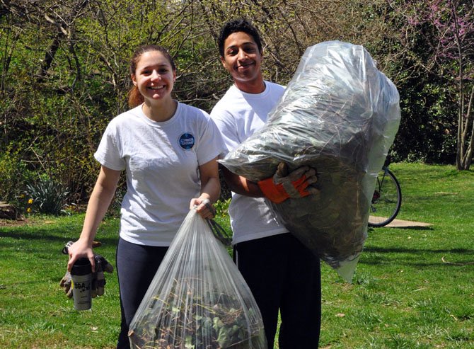 Juna Luzi and Mark Anthony Curtis, both majoring in economics in society