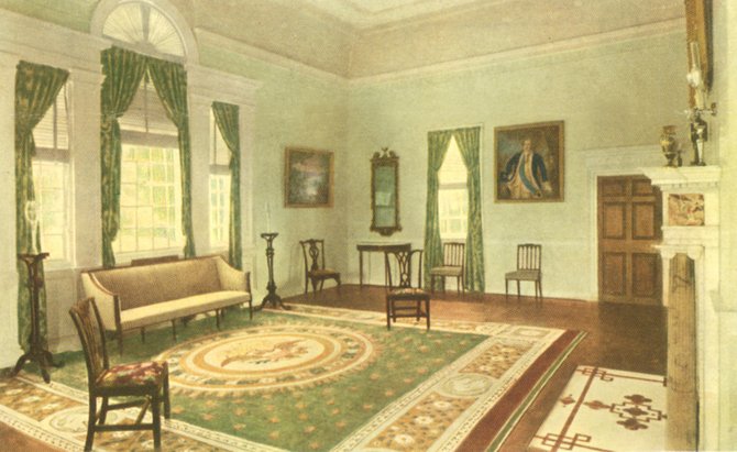 This 1932 postcard shows the dining room in a very different configuration compared to how it looks now.