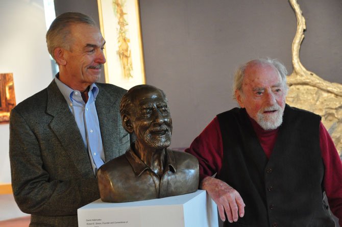 Sculptor David Adamusko with his latest subject, Reston founder Robert Simon. The bust of Simon will be auctioned off to support Cornerstones and their mission to provide affordable housing in the area. 