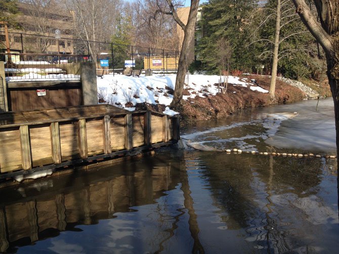 A view of the RELAC facility around the back side of Washington Plaza that sends lake water to the chillers next door, which then pump the water into Lake Anne homes. 