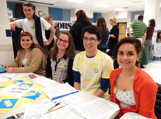 (From left) are seniors Rachel Chalkley, Robyn Smith, Fran Mahon and Lindsay Laiks at the Active Minds information table.