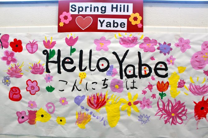 Hundreds of signs welcoming the Yabe Japanese foreign exchange students were plastered all over the school.