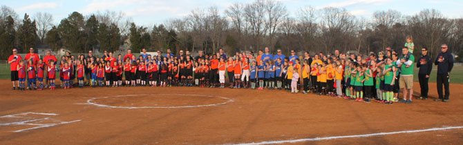 The Presentation of the Teams Ceremony: 14 teams were introduced. 