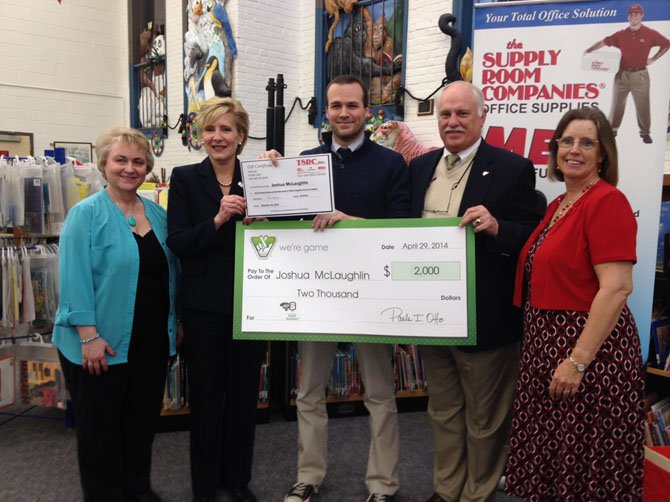 The Virginia Lottery honored Joshua McLaughlin of Barrett Elementary School on April 29 with the first Super Teacher Award of 2014. Fro left are Debbie  Kilpatrick (Virginia PTA), Virginia Lottery Executive Director Paula Otto, 2014 Super Teacher Joshua McLaughlin, Addison Jones (Supply Room Companies), and Donna Colombo (Virginia PTA).

 
