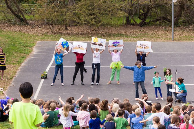 Hundreds of students in Arlington elementary schools were enrolled in Dominion’s Project Plant It! program this spring. 
