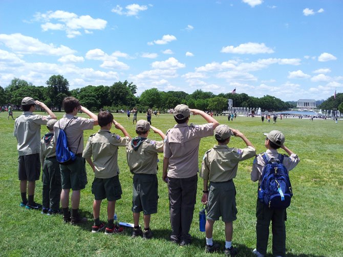 Troop 55 Scouts salute the Lincoln Memorial during the Inaugural Baden-Powell Hike in Washington DC.
From Left to Right: Valin Singh, Christian McCann, Brandon Boose, Lucas Andersen, Misha Somogyi, Alex Holman, James Ye, Jason Jin.
