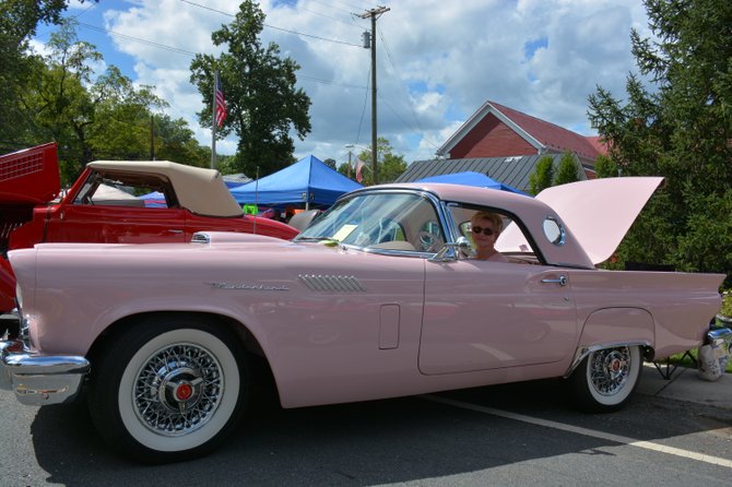 Jackie Morrissette, Clifton resident, with her “Dusk Rose” 1957 Ford Thunderbird. “You have to drive them or they’ll deteriorate. Of course I get a lot of attention. They think either Mary Kay or American Graffiti. Of course this came before Mary Kay.”