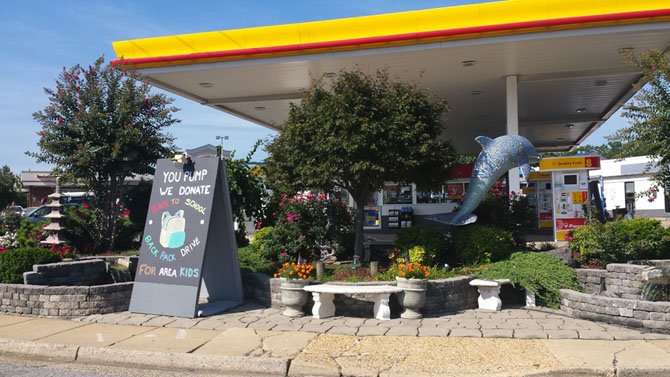 The front of the Cardinal Plaza Shell gas station, which has been in operation since 1969. This year they sponsored a back-to-school drive to help area kids in need.