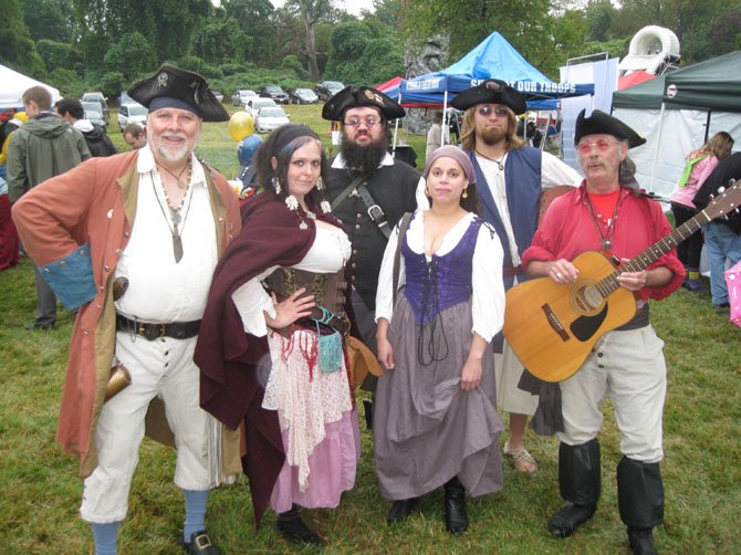 The folk music band, Pirates for Sail.
