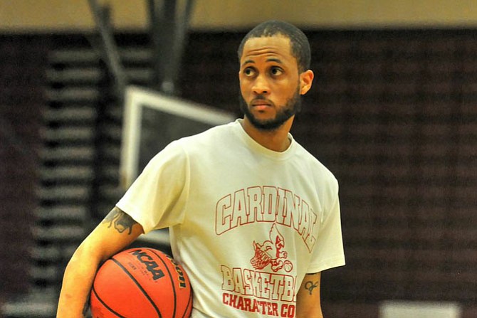 Mount Vernon girls’ basketball coach Courtney Coffer is hoping the Majors can overcome preseason struggles.