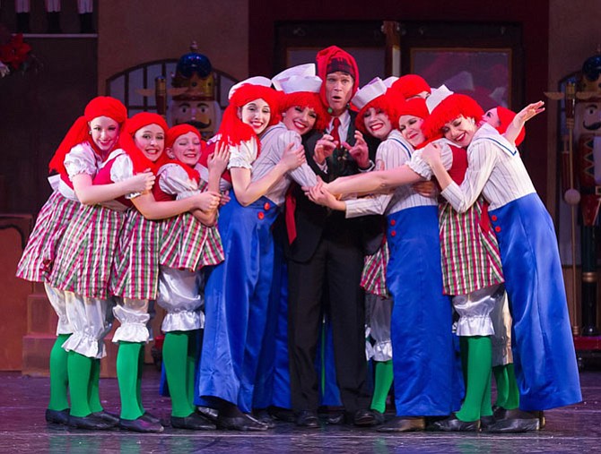 From left: Sara Avery, Caitlyn Watkinson, Emily Steindl, Monica Brown, Renee Griese, Emma Konnick, Jessie Dawson, Logan Floyd and Dan Delafield give “Rag Doll Hugs.”
