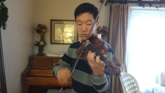 Sean Yongjoo Lim practices the violin for close to six hours a day. Here, he plays Braham’s Contemplation by Heifetz, a romantic piece.
