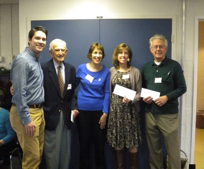 Pictured, from left: Rev. Austin Almaguer, Vienna Baptist Church; Julius Hankin, SCOV Board; Michelle Scott, executive director, SCOV; Christina Garris, representing Our Daily Bread Fairfax; George Bergquist, chairman, Committee for Helping Others. The Community Thanksgiving Service event was organized by SCOV Board members, Julius and Mary Hankin of Falls Church. 
