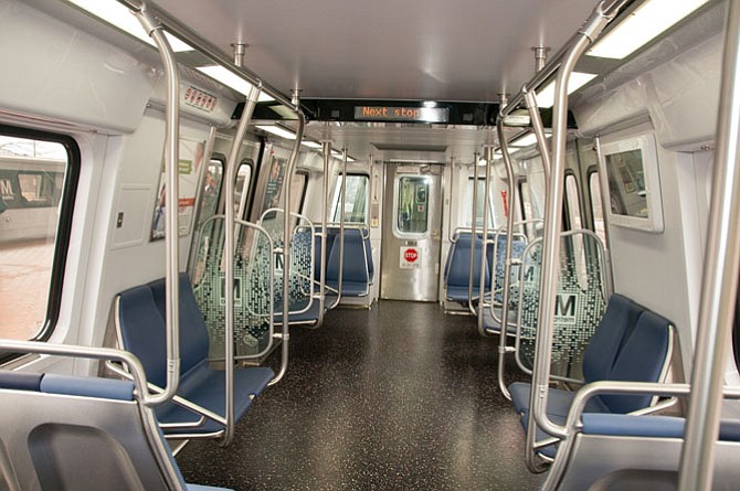 The 7000-series train’s interior includes 64 vinyl padded seats and seat-back hand grasps, six different station destination signs, including two dynamic LCD route maps and four video screens in each car, wider aisles and other features. 
