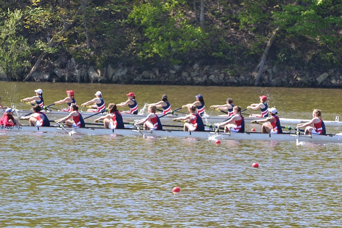 The freshman girls’ 8 (forefront) won their heat and captured a silver medal in the final race. Members of the boat include Camila Cardwell (coxswain), Hope Parsons, Grace Vannatta, Madeline Gyllenhoff, Grace Hogan, Emma Carroll, Tess Moran, Cleo Lewis, and Rachel Sedehi. 