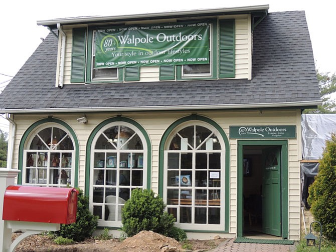 Custom Fences Walpole Outdoors
