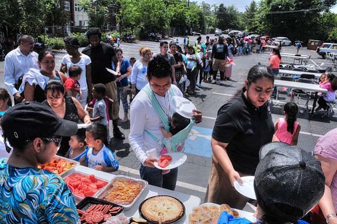 The Child & Family Network Centers hosted its 12th Annual Multicultural Celebration in the parking lot at the Birchmere on May 26. 