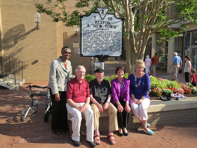 Hunter Mill Supervisor Cathy Hudgins, Del. Ken Plum (D-36), Reston founder Robert E. Simon, Fairfax Board of Supervisors Chairman Sharon Bulova and Virginia state senator Janet Howell (D-32).
