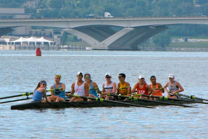 The summer crew student team of all-stars took on the coaches with a strong sprint at the end that brought them within 3 seconds of the coaches. Rowers include Elizabeth Roda (coxswain), Maeve Bradley, Carter Weitekamp, Hannah Posson, Preston Tracy, Stefanos Psaltis-Ivanis, Reed Kenney, Anissa Ashraf, and Caroline Hill.  