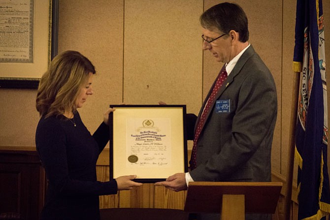 Mayor Laurie DiRocco receiving the "Community Builders" award from the Worshipful Master, James Cudney on behalf of the Concord Masonic Lodge in Vienna.
