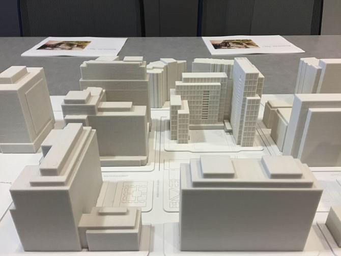 Display model of the Metro Park 6 development
