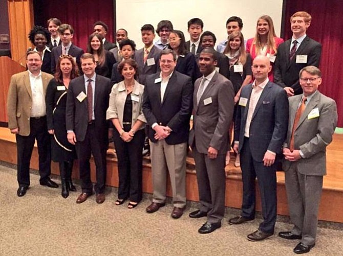 Young Entrepreneurs Academy (YEA!) Arlington students with investor panelists
