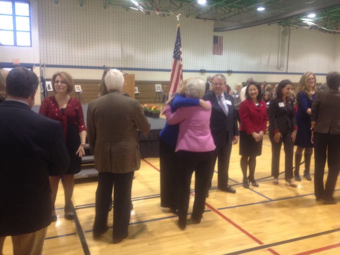 On April 10, members of the Herndon Town Council greeted guests attending the 32nd annual Mayor’s Volunteer Appreciation Night at the Herndon Community Center. Herndon is the largest of three towns in Fairfax County, and National Volunteer Week is celebrated from April 10- 16.
