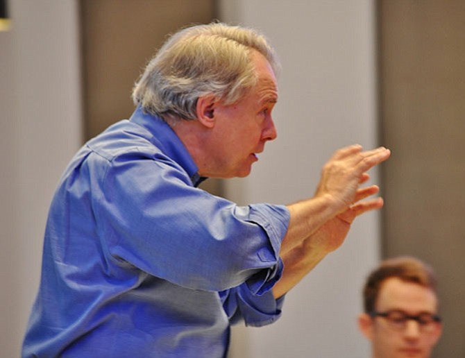 Dr. Reilly Lewis conducting a Washington Bach Consort performance.