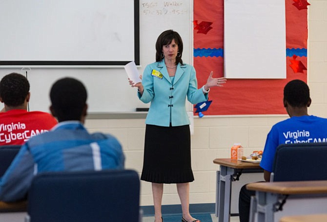 Dr. Phyllis Schneck addresses Cybercamp participants.
