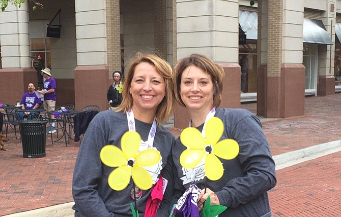 Patty Schuebel (right) and her sister Raci Matzke are joining the 2016 Walk to End Alzheimer's in Northern Virginia.
