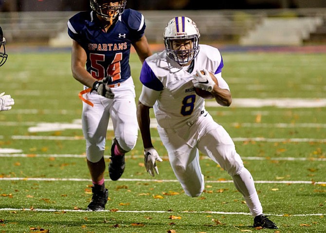 Lamont Atkins, Lake Braddock Secondary School’s former star football player, was announced as the 2016-2017 Gatorade Virginia Player of the Year. 
