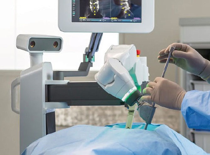 On Feb. 1, members of the spine team at Reston Hospital Center performed the first case using the Mazor X™ system.
