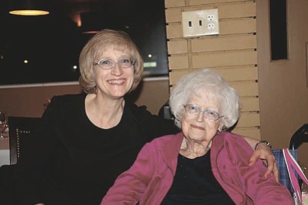 Eleanor W. Bune with her daughter Karen.