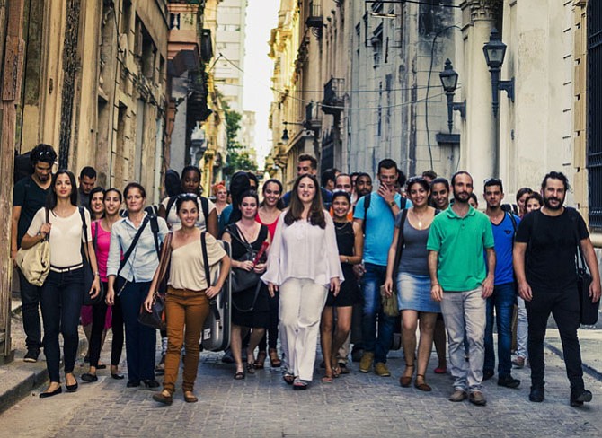 Simone Dinnerstein (center in white) in Cuba with the Havana Lyceum Orchestra during their recording of "Mozart in Havana."