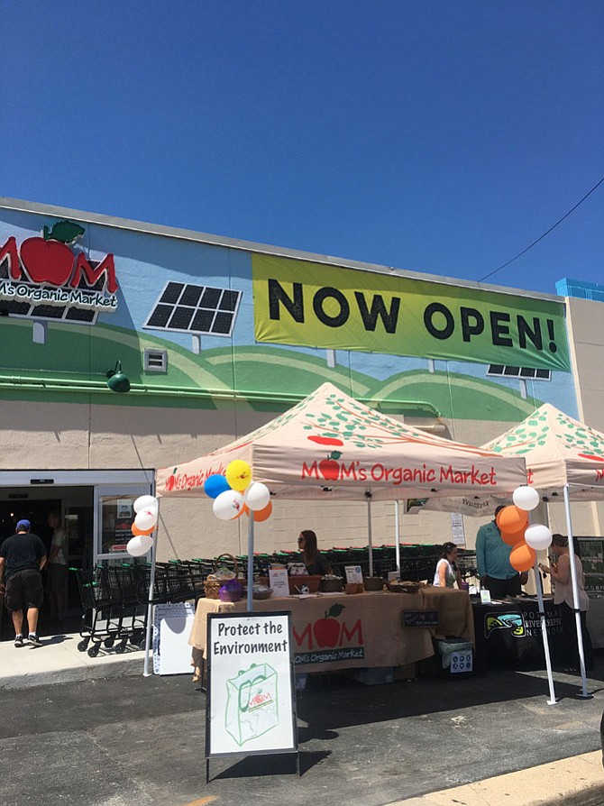 MOM’s Organic Market’s grand re-opening featured local environmental organizations and live music.